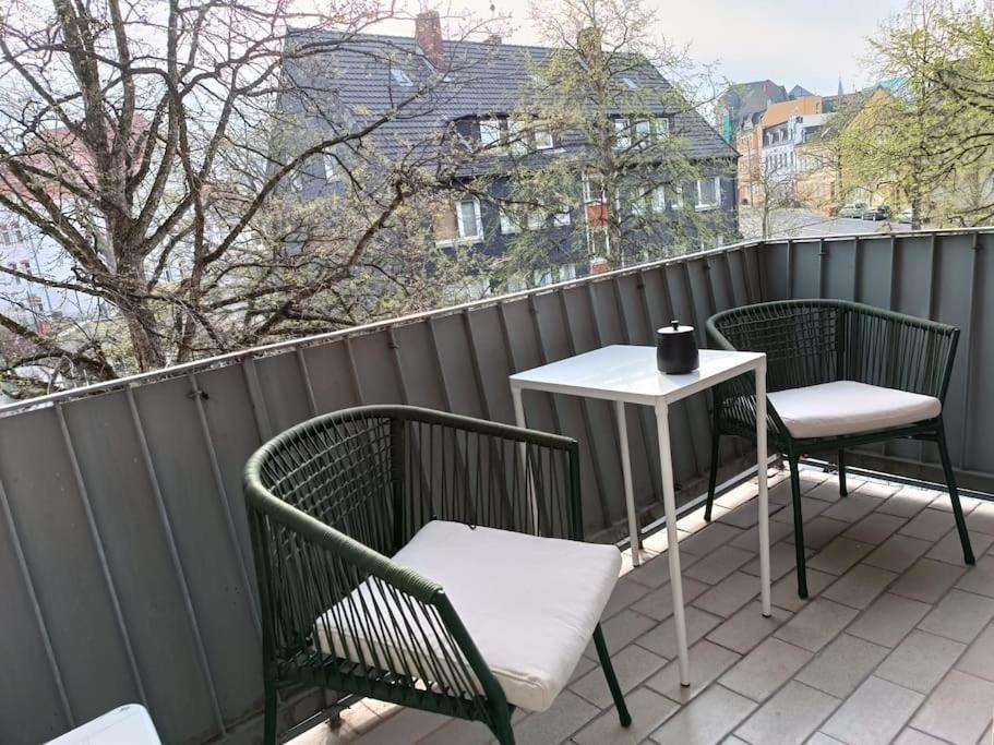 Comfortable Apartment With Balcony Bochum Exterior photo